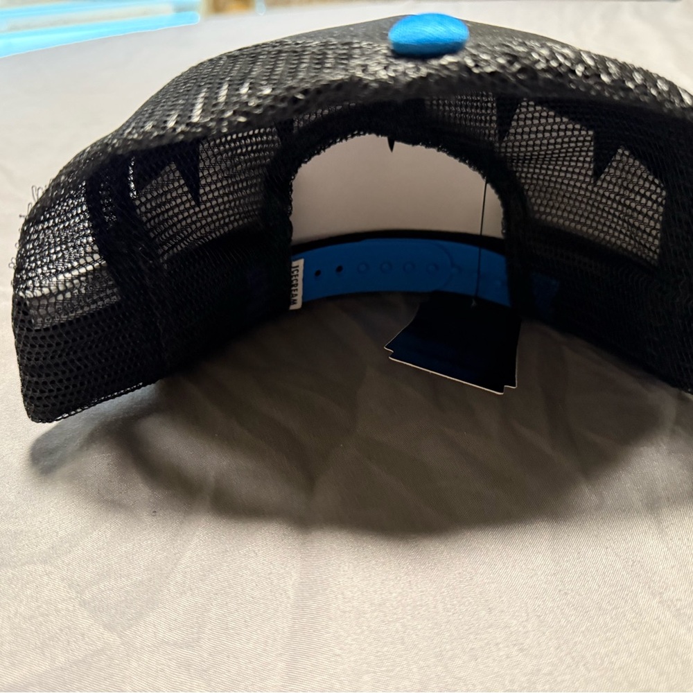 Black and Blue Graphic Trucker Hat - Picture 2 of 5